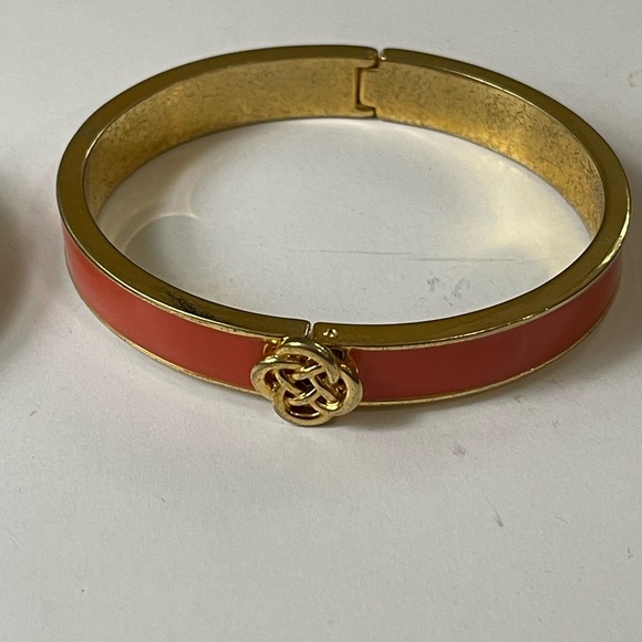 Stella & Dot Lindsey Orange and green Enamel Infinity Knot Bangle Bracelets - Picture 4 of 6